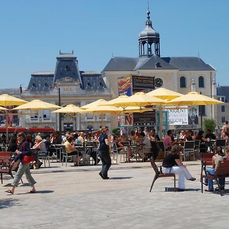 Confort & Elegance En Ville Avec Parking Gratuit Le Mans Buitenkant foto