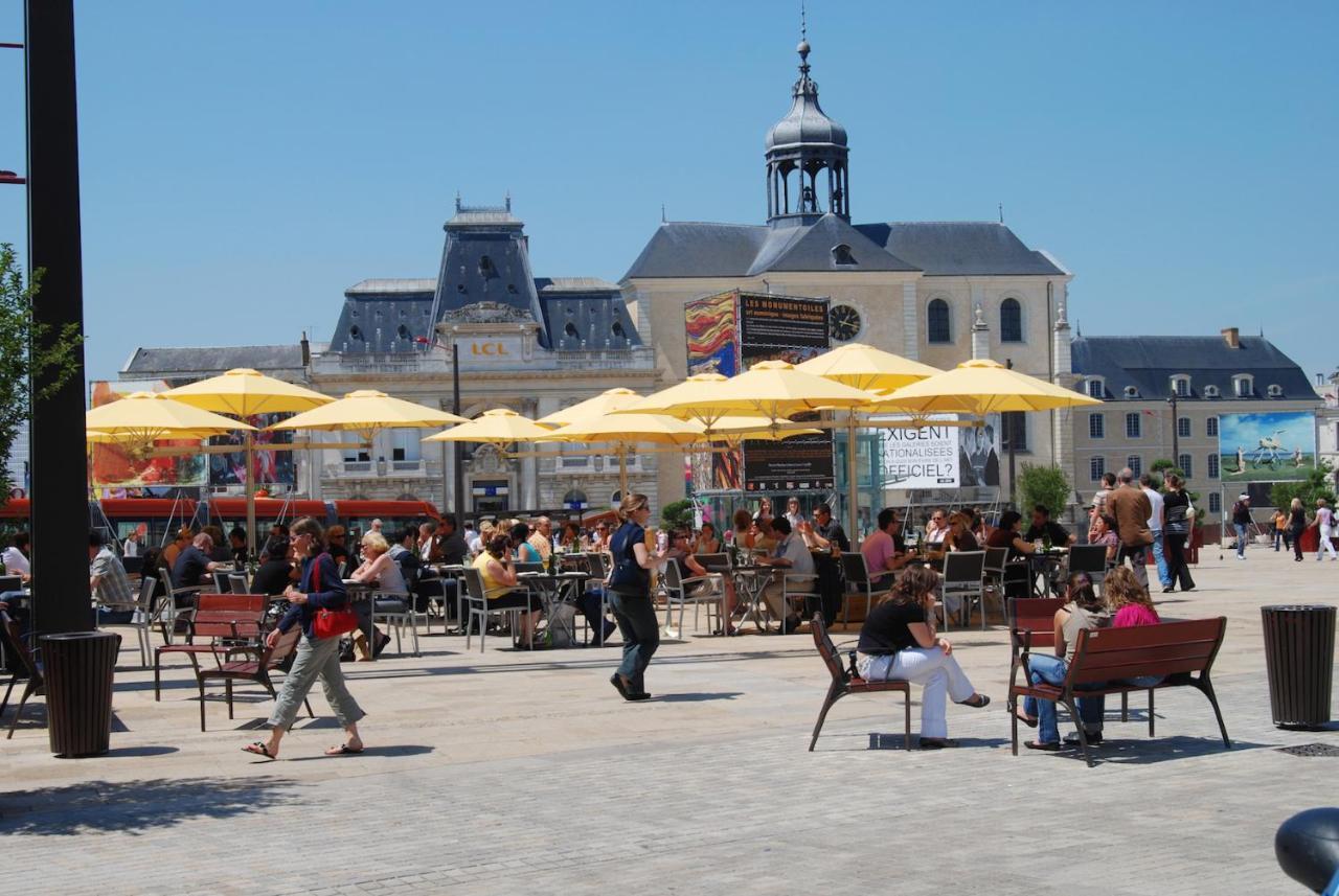 Confort & Elegance En Ville Avec Parking Gratuit Le Mans Buitenkant foto